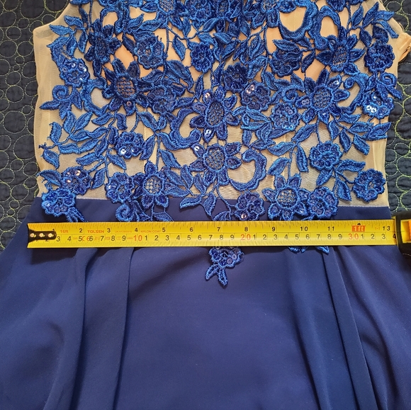 🎁🎁 Evening Dress 👗👗 - Picture 6 of 7